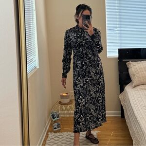 Zara Black and White Long Sleeve Dress